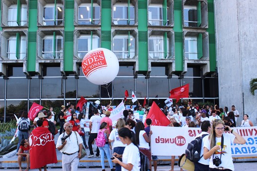 Universidades Estaduais da Bahia param nesta quarta-feira (8)